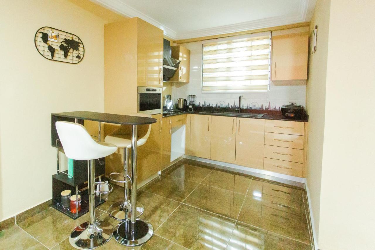 Accra Luxury Homes @ Achimota Lapaz Bagian luar foto