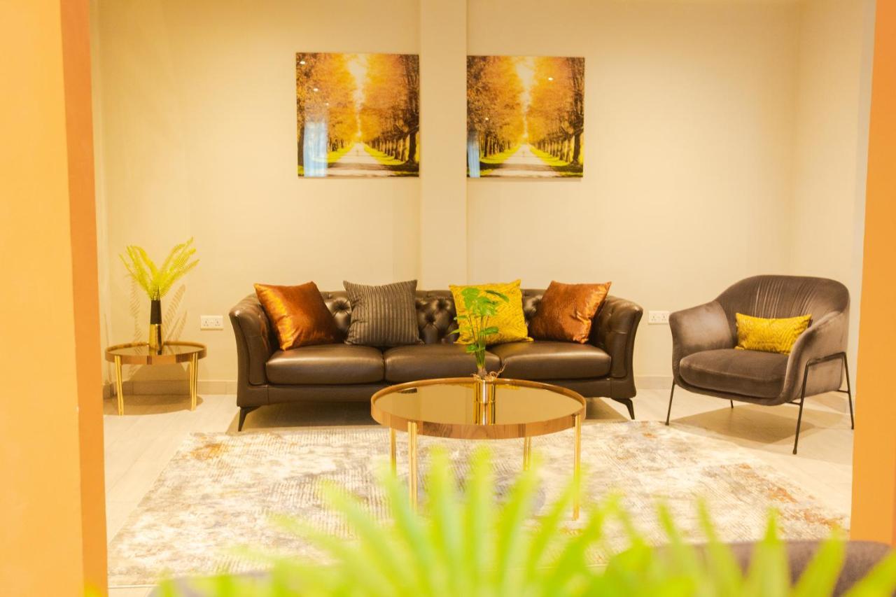 Accra Luxury Homes @ Achimota Lapaz Bagian luar foto