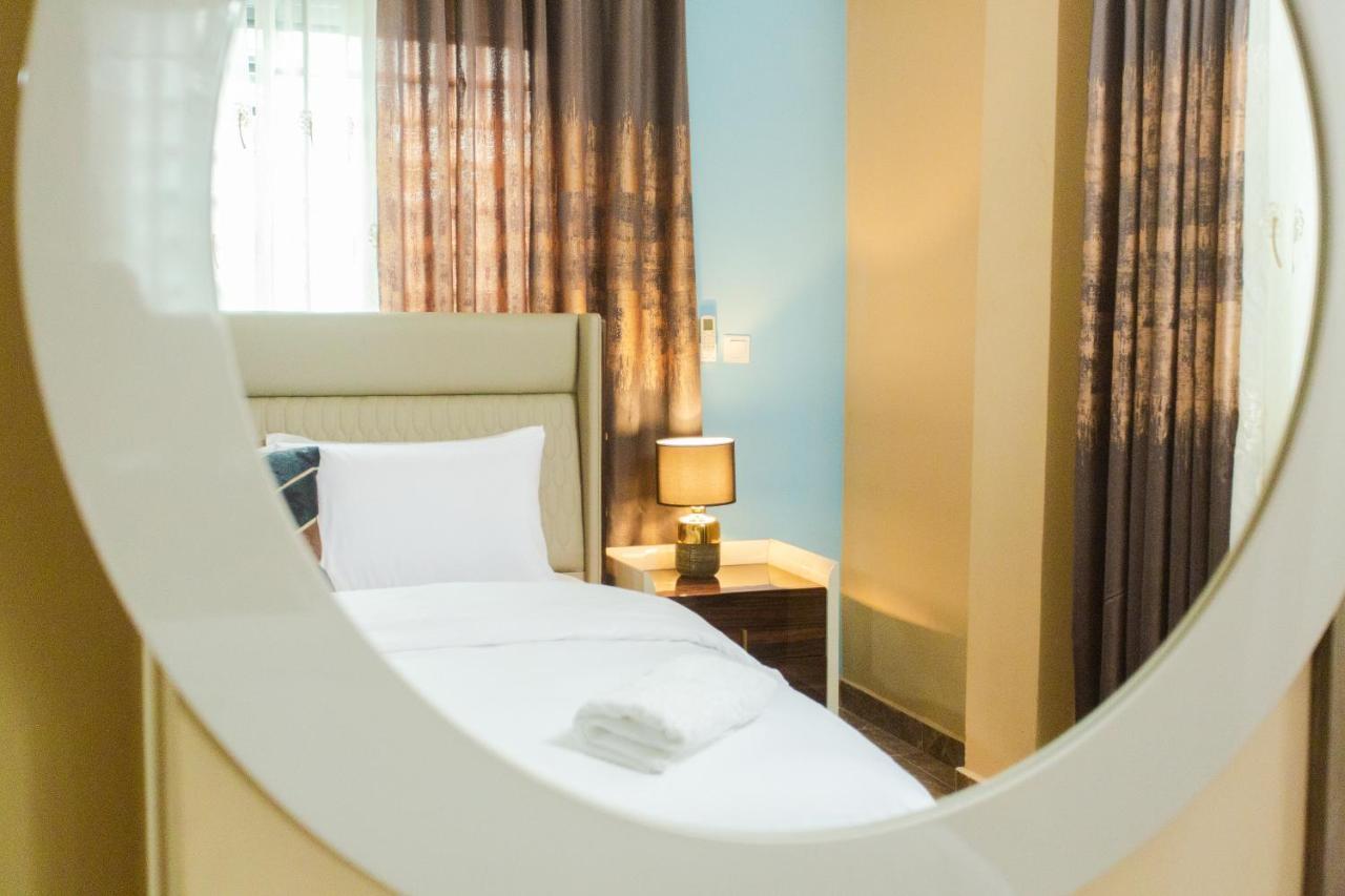 Accra Luxury Homes @ Achimota Lapaz Bagian luar foto