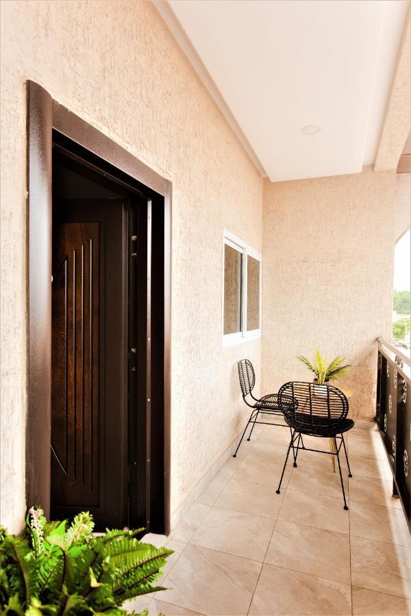 Accra Luxury Homes @ Achimota Lapaz Bagian luar foto
